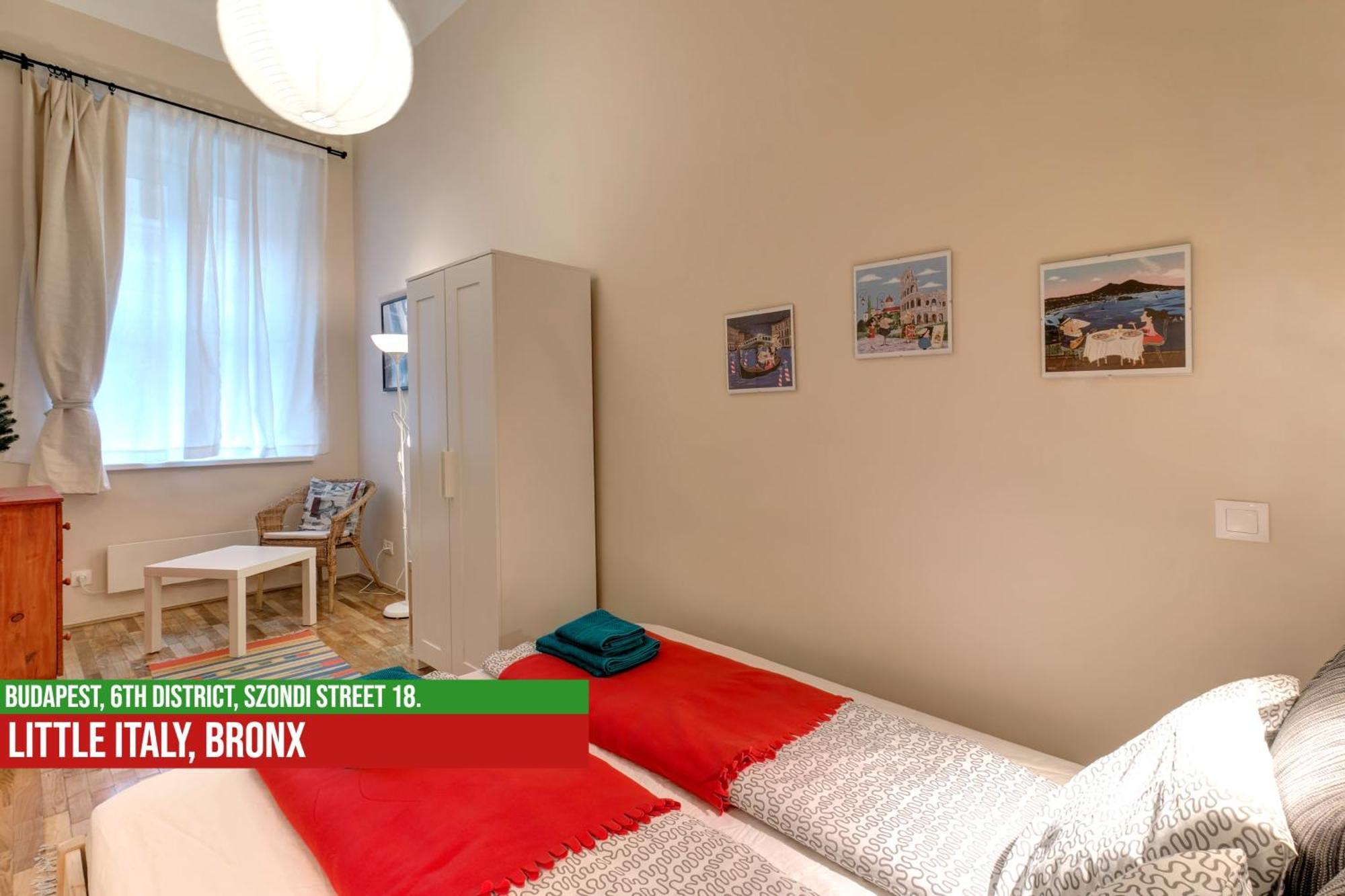 Little Italy Bronx Apartment Budapest Eksteriør bilde